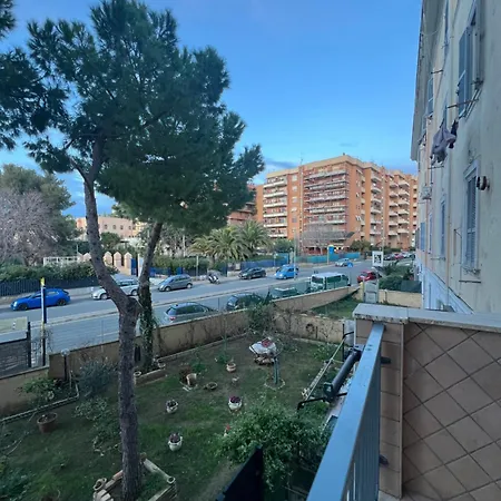 La Casetta Di Lalla Bed & Breakfast Civitavecchia